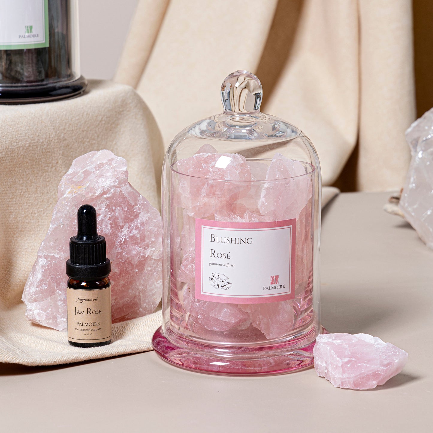 Blushing Rosé: Gem-Infused Aroma Diffuser